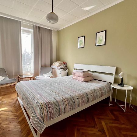 La Gare Apartment Varna Dış mekan fotoğraf
